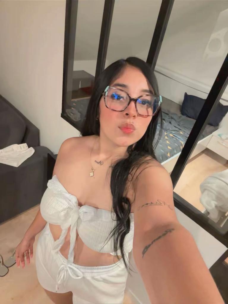 Chica busca chico en Asturias: 