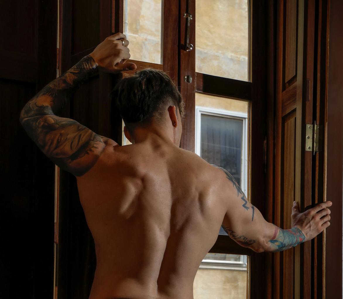 Chico busca chica en Valencia: 