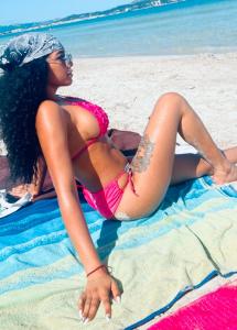 637011176: Chica busca chico en Mallorca