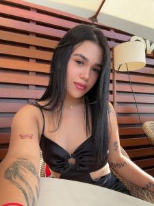 626643081: Chica busca chico en Valencia