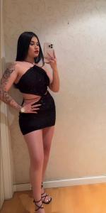 664842039: Chica busca chico en Madrid