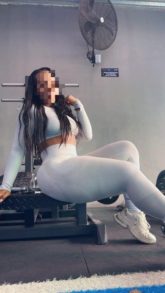 Chica busca chico en La Coruña: 