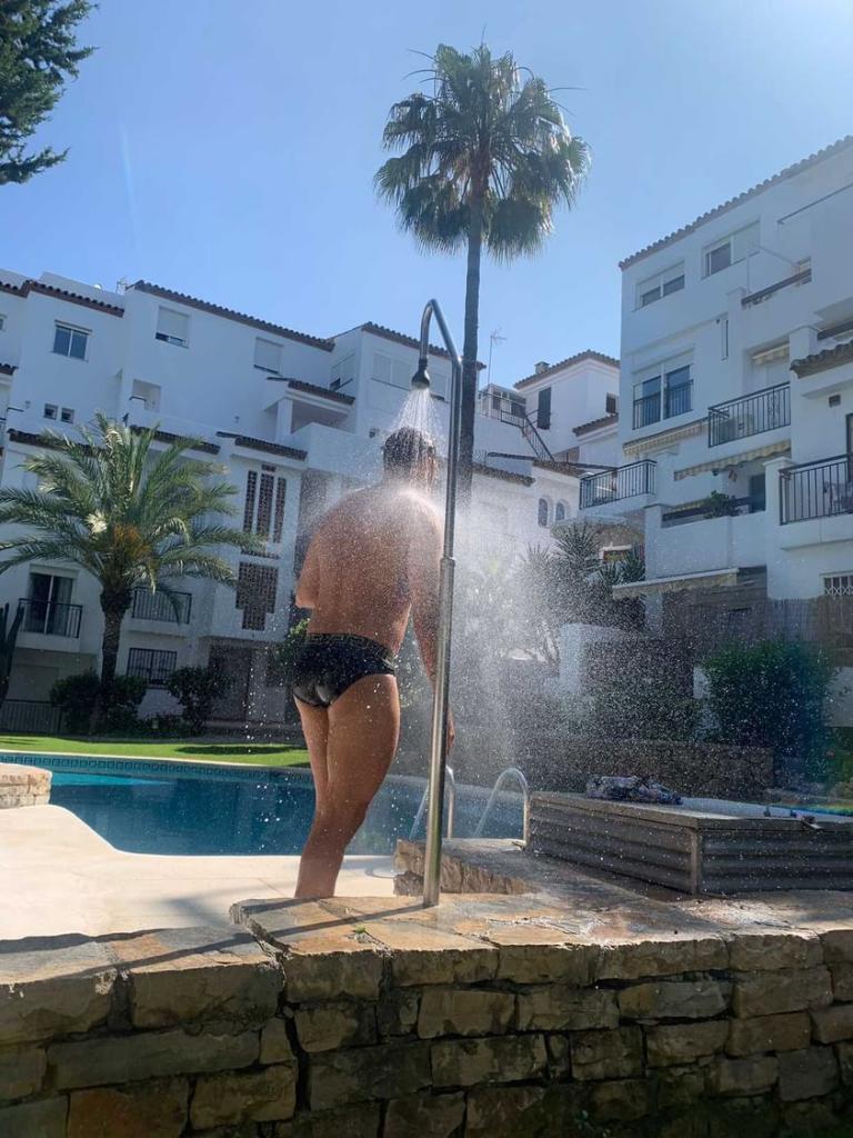 Chico busca chica en Málaga: 