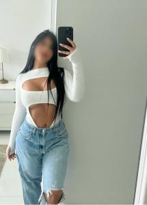 Chica busca chico en Cádiz: 