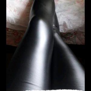 Chica busca chico en Asturias: 