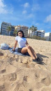 603182054: Chica busca chico en Gerona