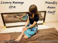 932082487: Chica busca chico en Barcelona