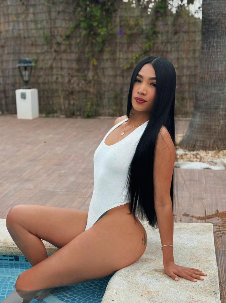 Chica busca chico en Málaga: Chica busca chico