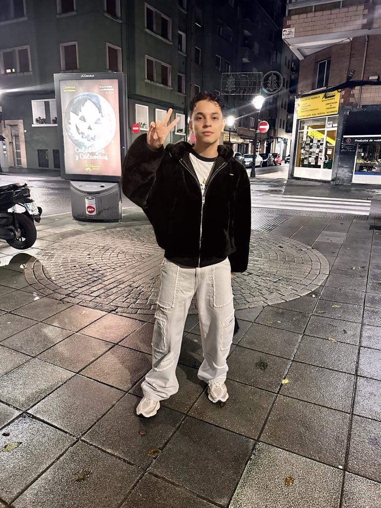 Chico busca chica en Pontevedra: 