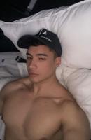 664378008: Chico busca chica en Madrid