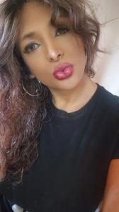 613439052: Transexual en Cáceres