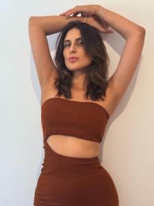 663455101: Chica busca chico en Madrid