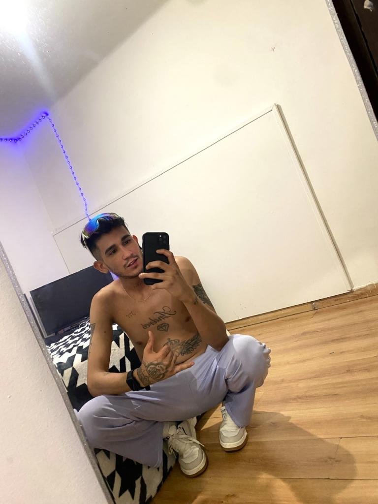 Chico busca chica en Huelva: 