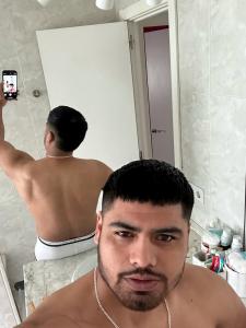 Chico busca chica en Ibiza: 