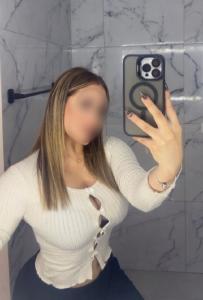 687430403: Chica busca chico en Málaga