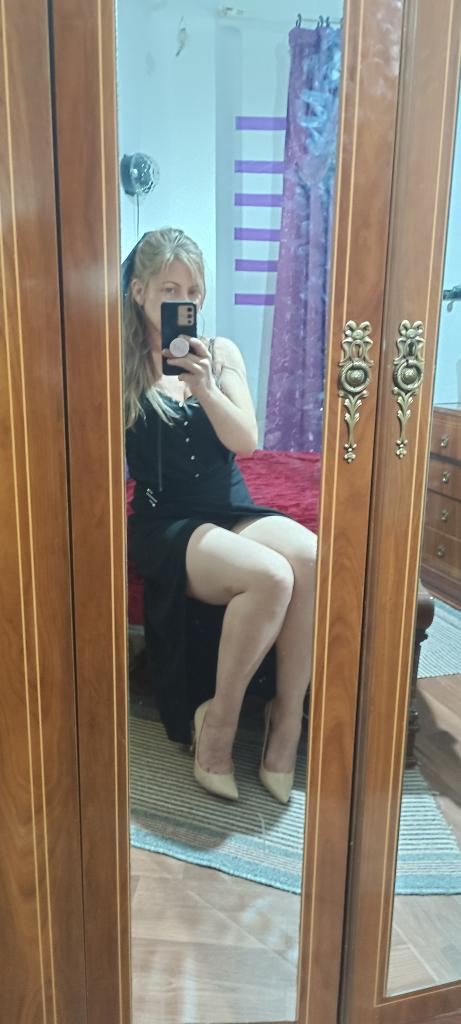 Chica busca chico en Granada: 