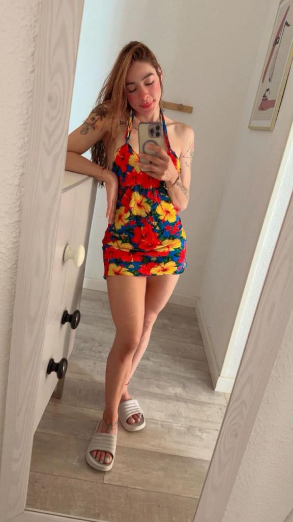 Chica busca chico en Granada: 