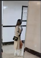 664464494: Chica busca chico en Barcelona