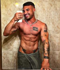 612561084: Chico busca chica en Madrid