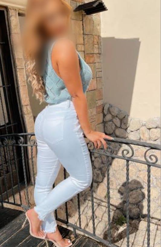 613936409: Chica busca chico en Alicante