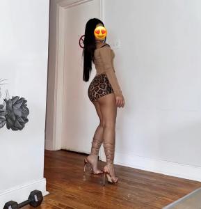 631056776: Chica busca chico en Alicante