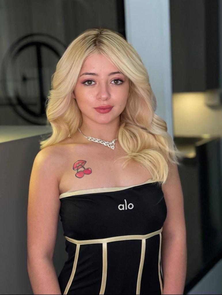 Chica busca chico en Madrid: Chica busca chico