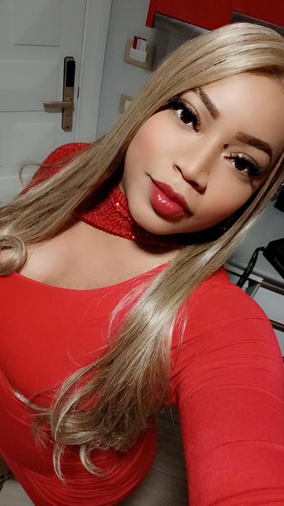 Chica busca chico en Málaga: Chica busca chico