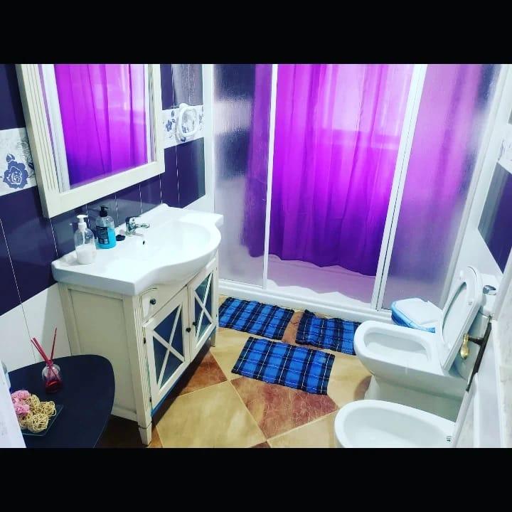 Chica busca chico en Cádiz: 