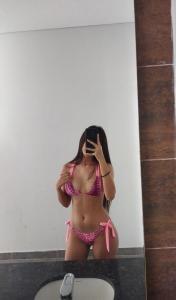 613854485: Chica busca chico en Murcia