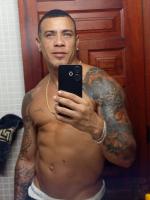 613998179: Chico busca chica en Cádiz