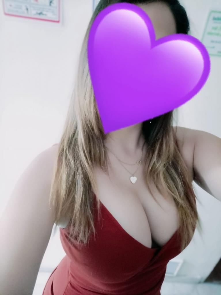 615658381: Chica busca chico en Cáceres