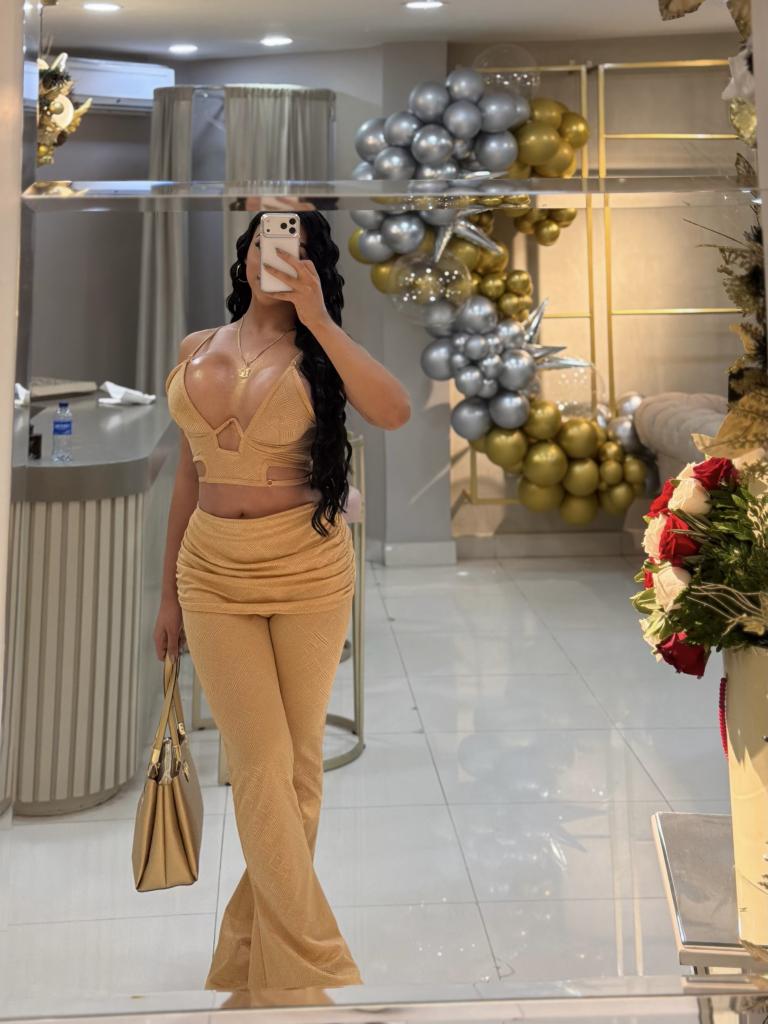 742092834: Travesti en Navarra