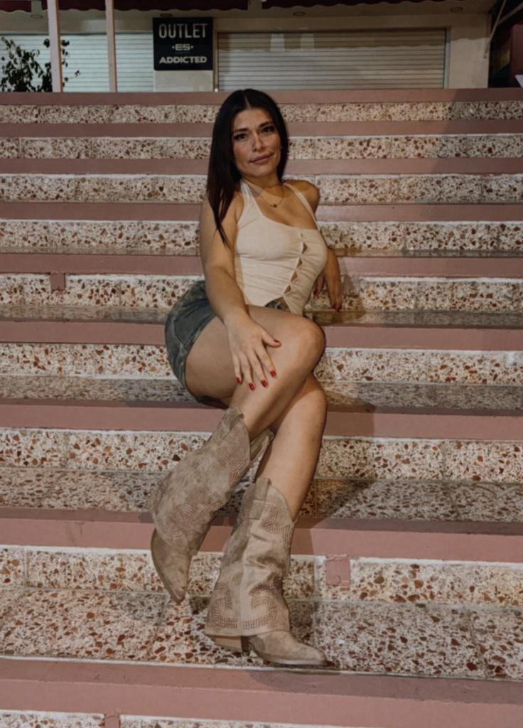 614949184: Chica busca chico en Las Palmas