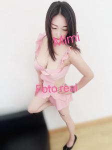 617298383: Chica busca chico en Madrid