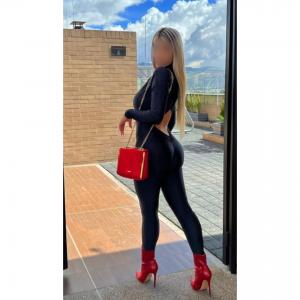 Chica busca chico en Tenerife: 