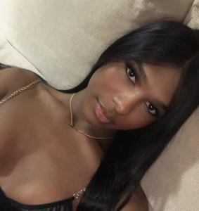 611286727: Travesti en Burgos