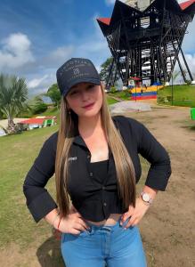 614232301: Chica busca chico en Murcia