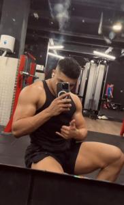 Chico busca chica en Barcelona: 