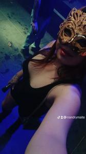 Chica busca chico en Barcelona: 