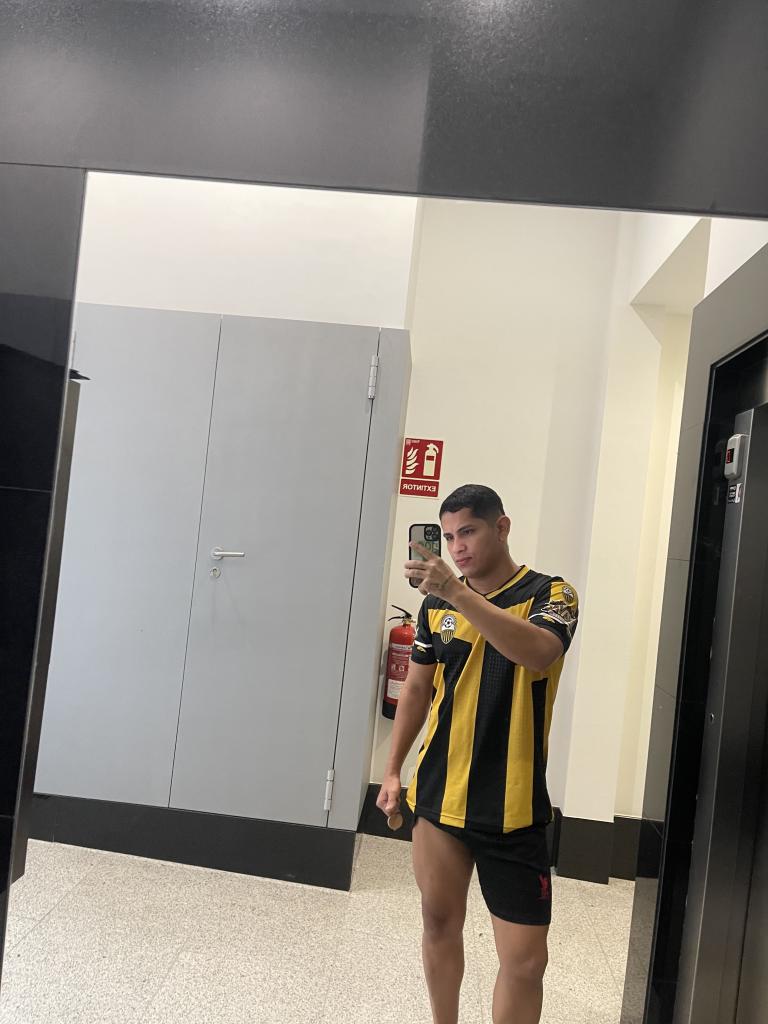 Chico busca chica en Murcia: 