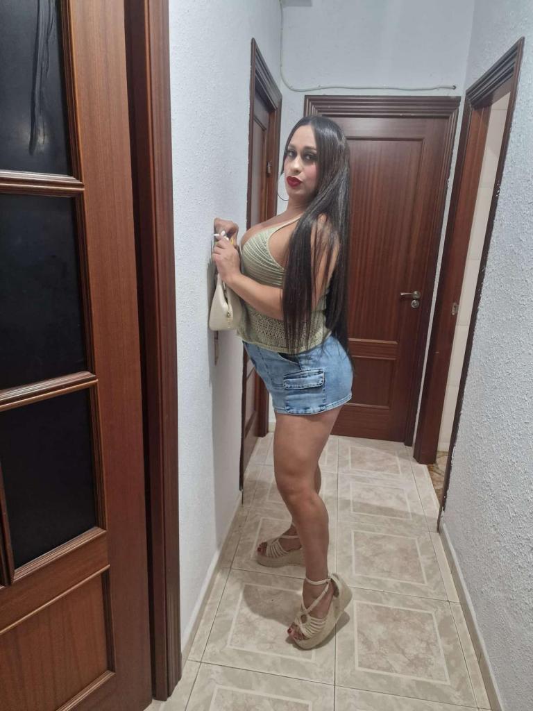 611275347: Travesti en La Rioja