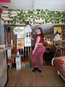 610761082: Chica busca chico en Barcelona