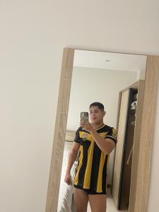 613637662: Chico busca chica en Murcia