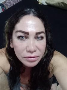 610761082: Chica busca chico en Barcelona