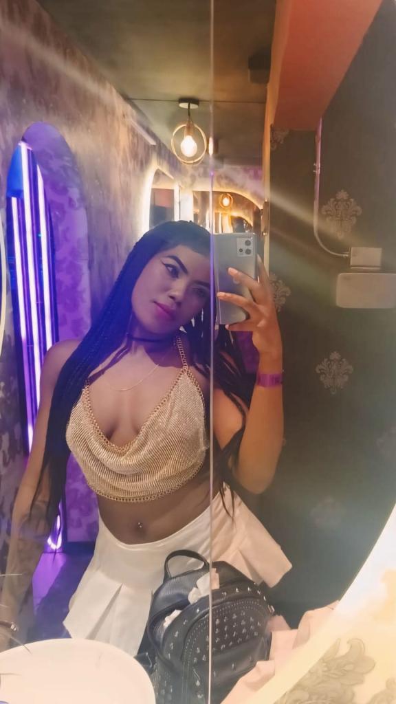 632554145: Chica busca chico en Guipúzcoa