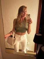 685243528: Chica busca chico en Madrid