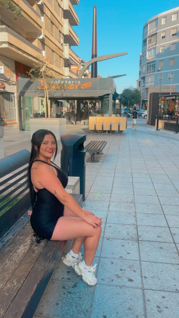 Chica busca chico en Jaén: 