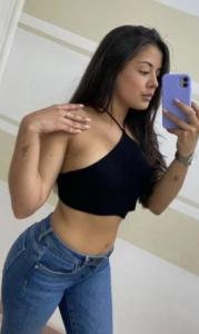 696574593: Chica busca chico en Madrid