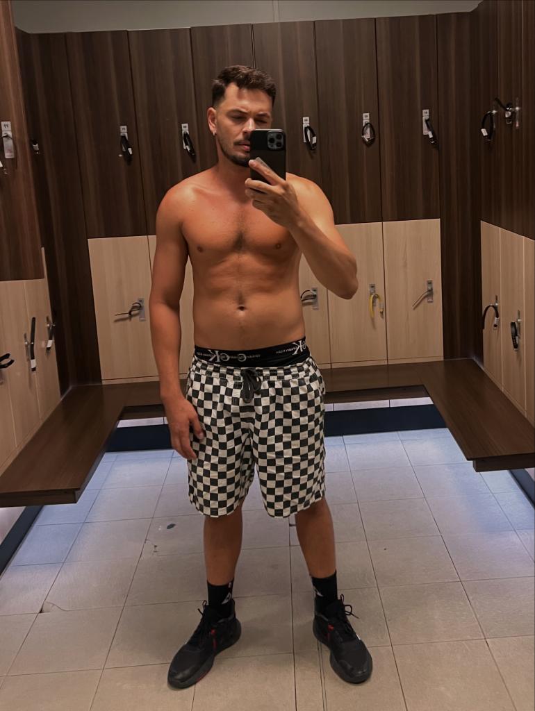 Chico busca chica en Cádiz: 