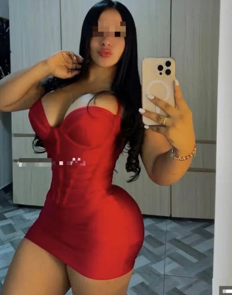 Chica busca chico en Cádiz: 